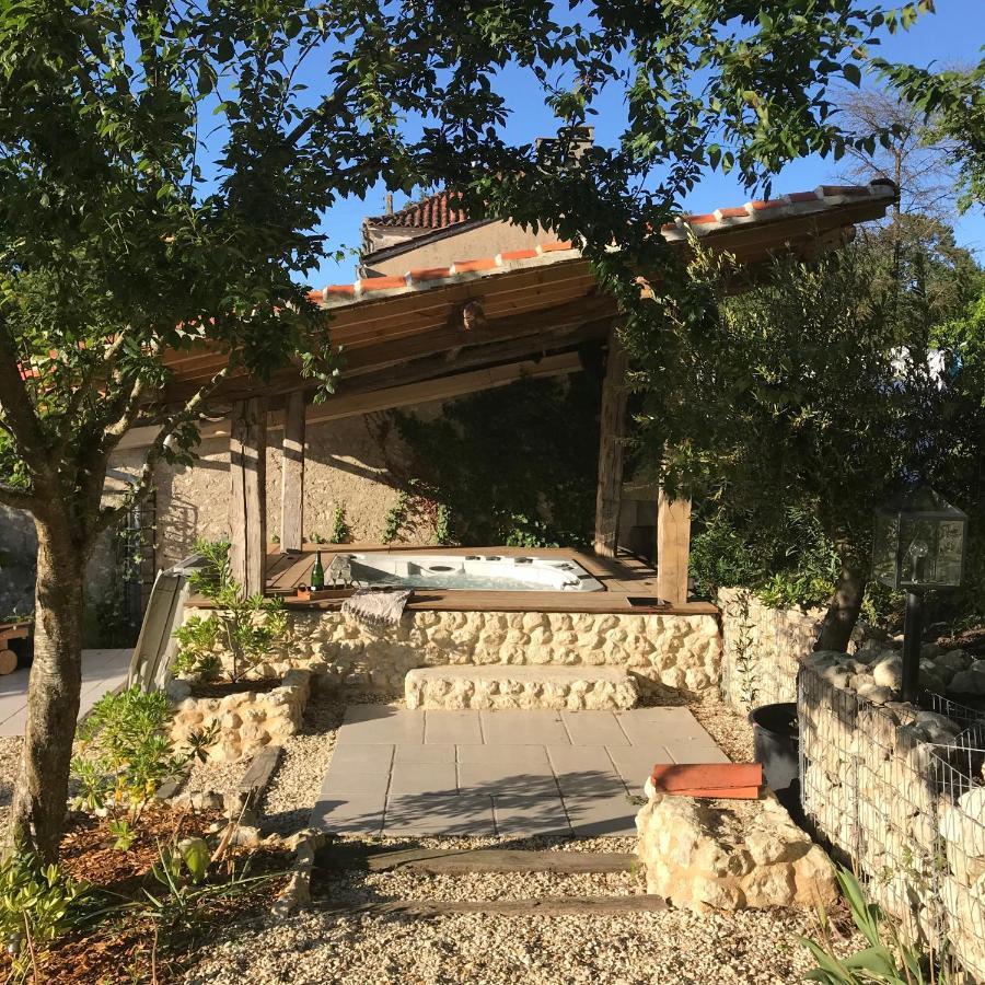 Les Ombrieres Bed & Breakfast Porcheresse Eksteriør bilde